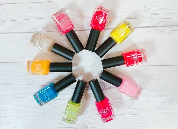 かわいすぎる 大人気コスメブランド スキンフード の新作ネイル マジで優秀でした 全色レビュー かわいすぎる 大人気コスメブランド スキンフード の新作ネイル マジで優秀でした 全色レビュー