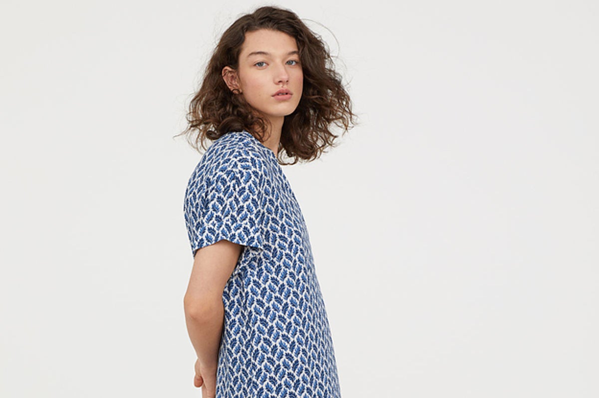 34 Gorgeous And Cheap Dresses To Wear To A Summer Wedding