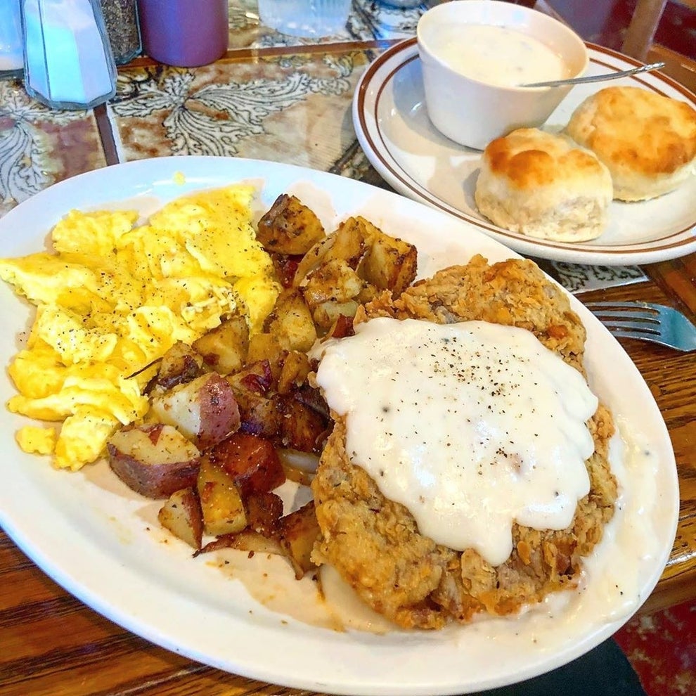 15 Southern Foods That Confuse The Heck Out Of Everyone Else