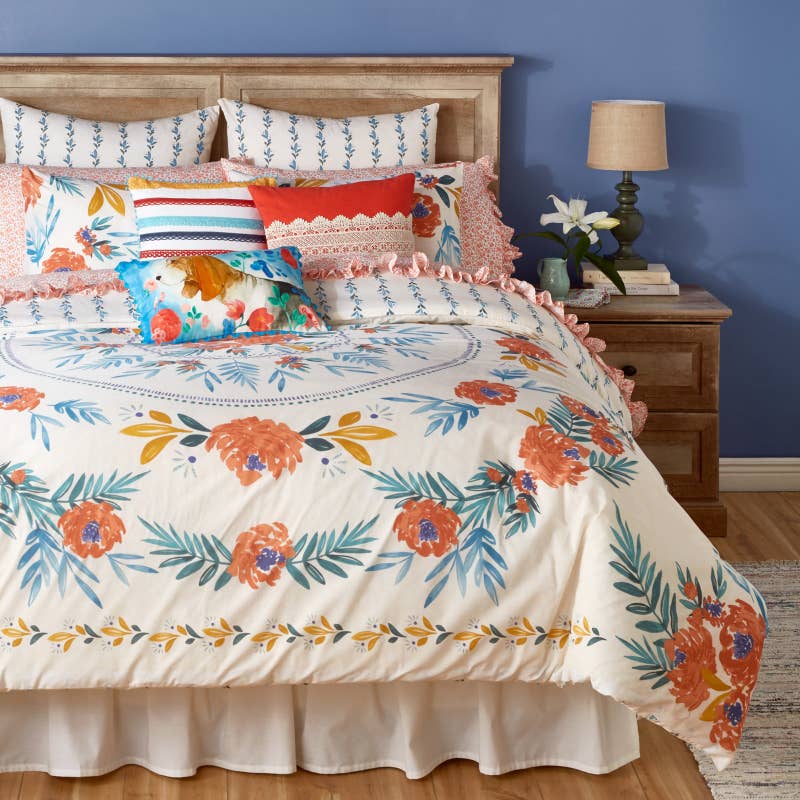 Promising review: "This is a lovely and romantic duvet cover that lends a gentle but graphic 'shabby chic' element to the bedroom. The floral medallion in the center is a great design, one not often seen in duvet covers or bedding. I agree with another reviewer in that it could have come from Anthropologie or a similar high-end online vendor. This is a great duvet cover for the money!" —ParisRoseLadyPrice: .99