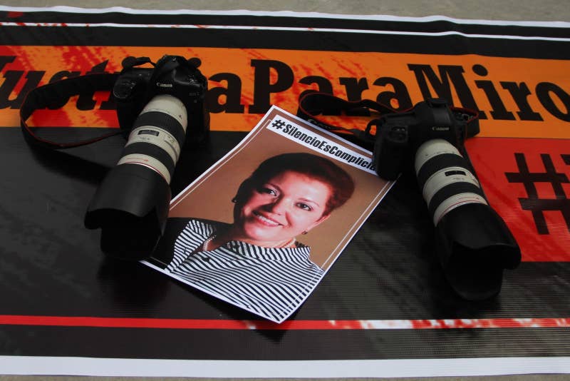In March 2017, Miroslava Breach Velducea, a correspondent for Mexican outlet La Jornada, was murdered in the state of Chihuahua in connection with her reporting on links between politicians and organized crime. Prior to her death, she had received threats on at least three occasions for her reporting. One suspect is in custody, and the next hearing is expected to take place in the coming months.