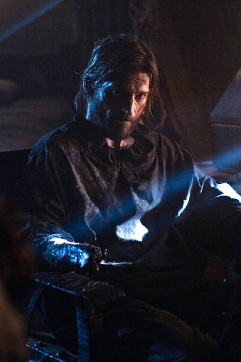 Nikolaj Coster-Waldau as Jaime Lannister in Season 3, Episode 5.