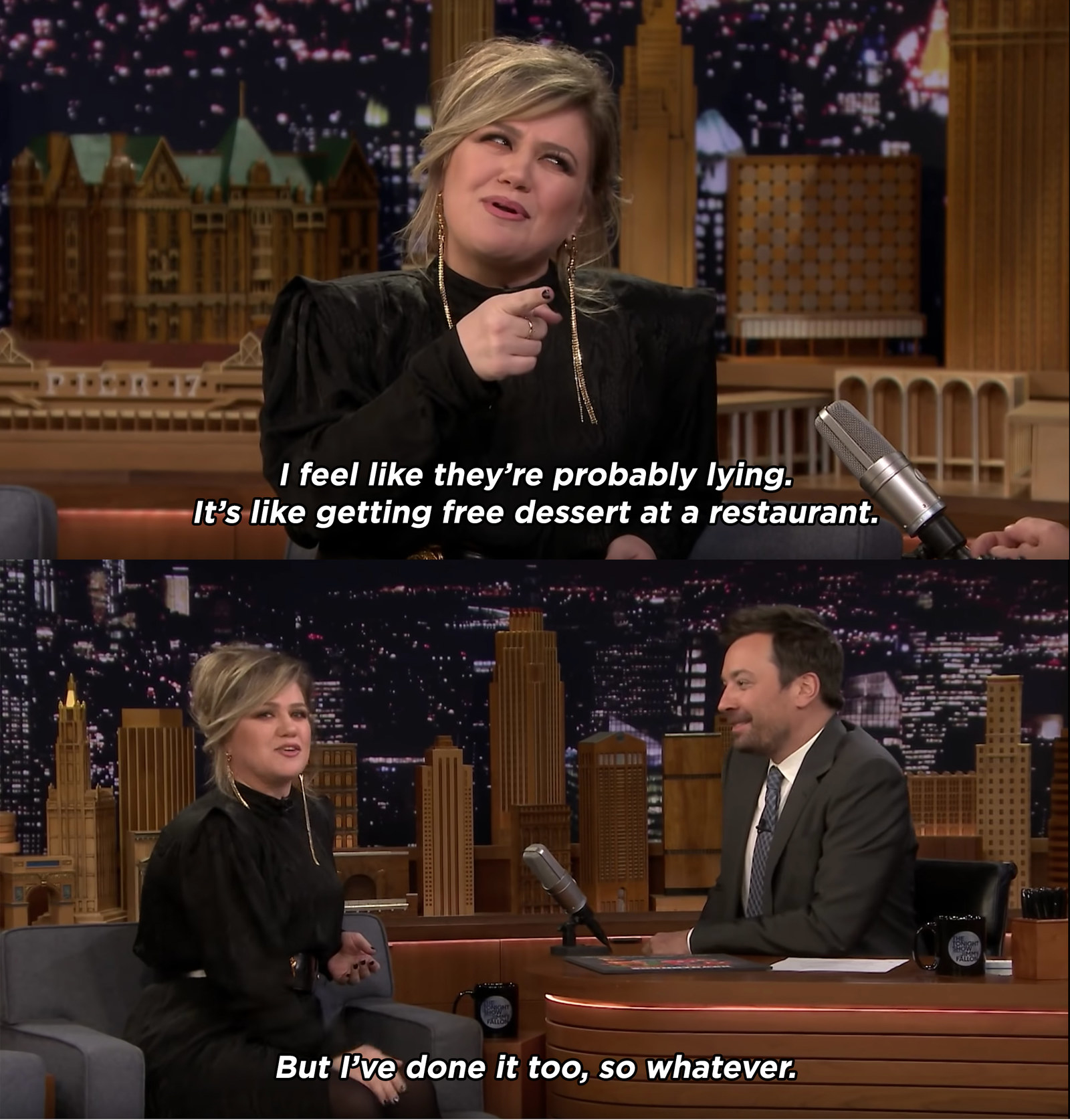 Kelly Clarkson Said She Never Reads Signs At Her Concerts And Her 