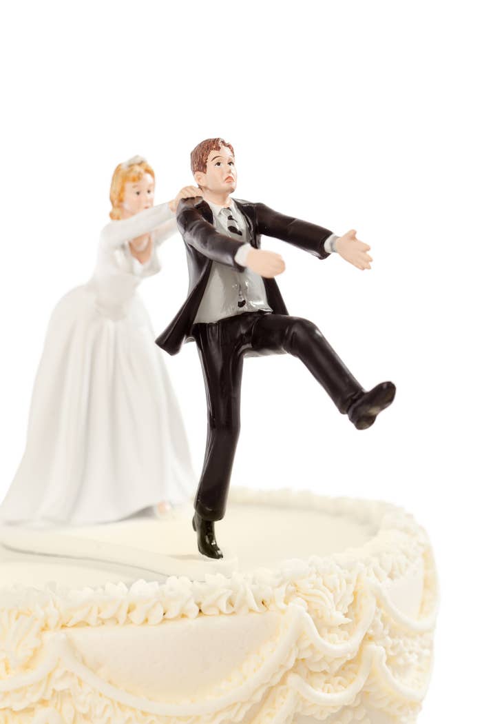 We Need To Ban Sexist Wedding Cake Toppers Once And For All