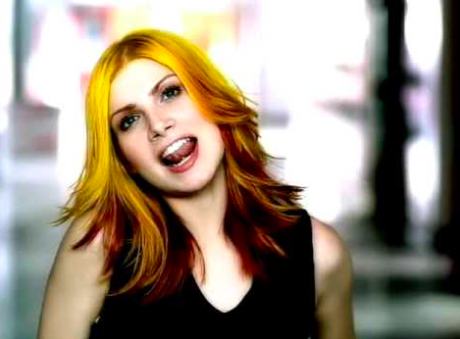 Screenshot of Vitamin C from her music video for “Graduation (Friends Forever)”