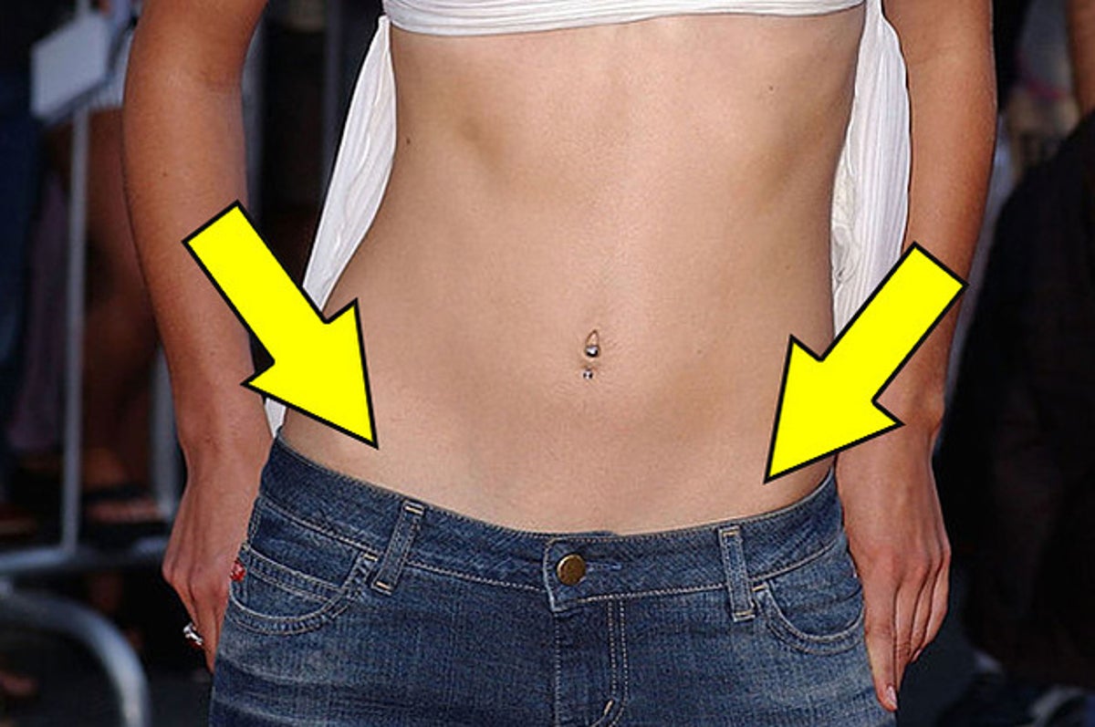 19 Times Low-Rise Jeans In The 2000s Defied Gravity