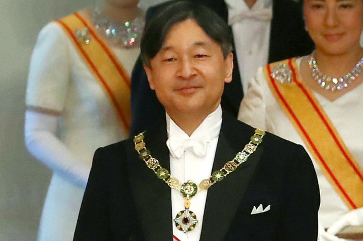 天皇陛下が身につける最高位の勲章 大勲位菊花章頸飾 とは