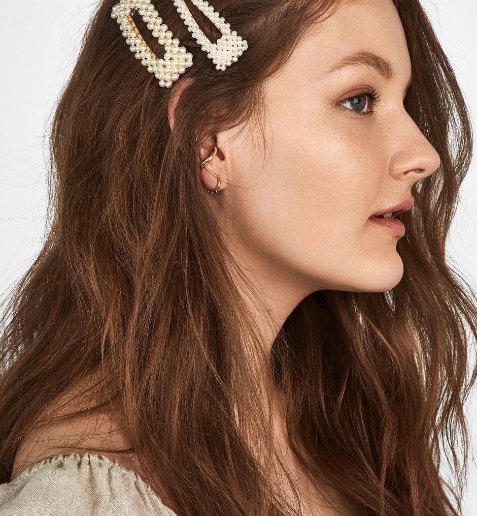 BaubleBar Is Having A Spend And Save Sale And It's As Good As Gold