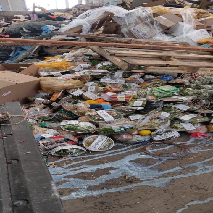 A Huge Pile Of Unsold Food From Amazon Go Was Found In A Seattle Landfill