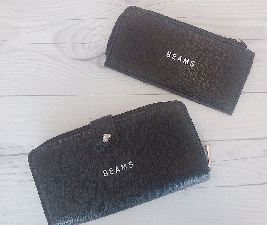 BEAMS 6ポケット三つ折り財布