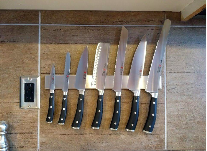 24 Things To Make It Feel Like You Doubled The Space In Your Kitchen