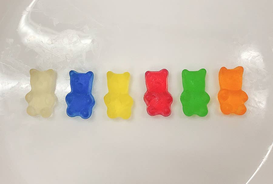 Snsで話題のダイソー Finiグミ がまんまハリボーだった