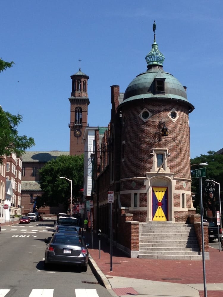 Harvard Lampoon Apologized For Holocaust Victim Anne Frank Bikini Pic