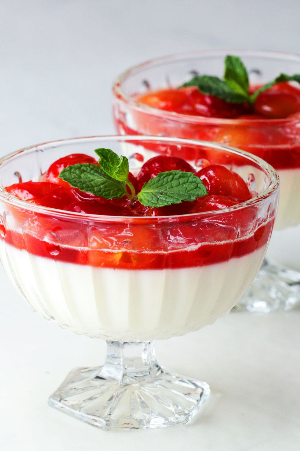 甘酸っぱい さくらんぼパンナコッタ