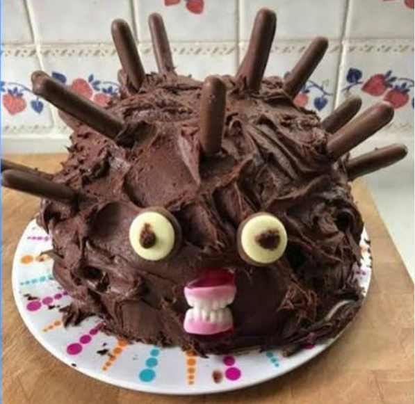 26 Intriguing Yet Terrifying Birthday Cakes That Actually Exist - Funny  Gallery