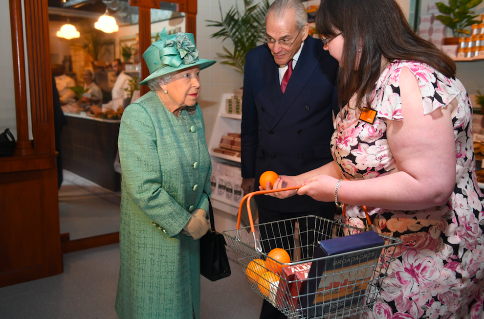 Queen Elizabeth Learned How To Use SelfCheckout At The Grocery Store