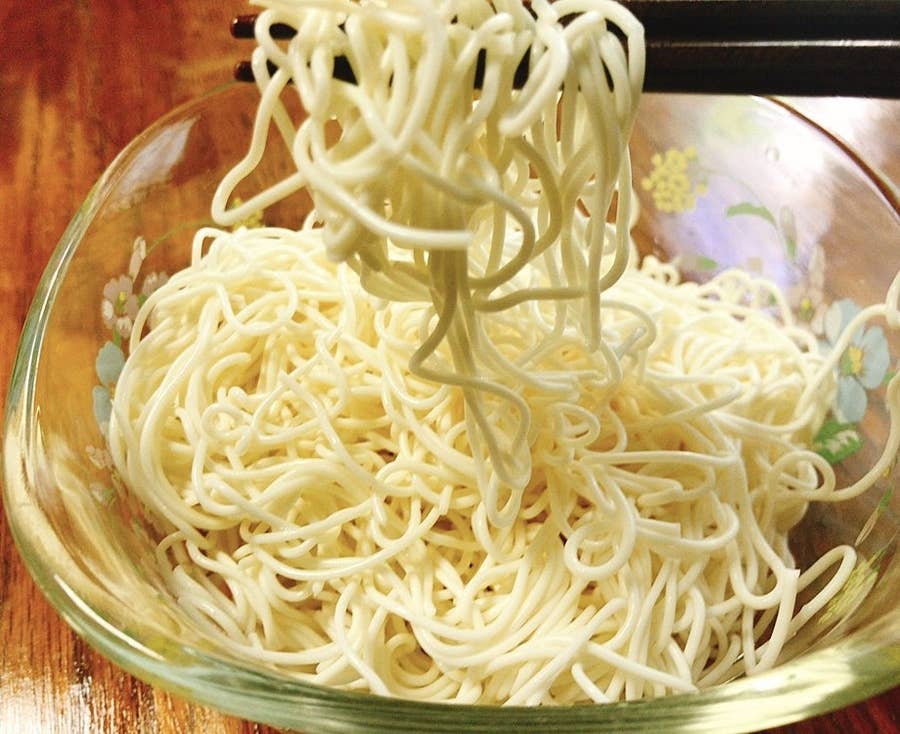 ファミマ とうふそうめん ってカロリー低くてめちゃ美味しい最強商品なんです