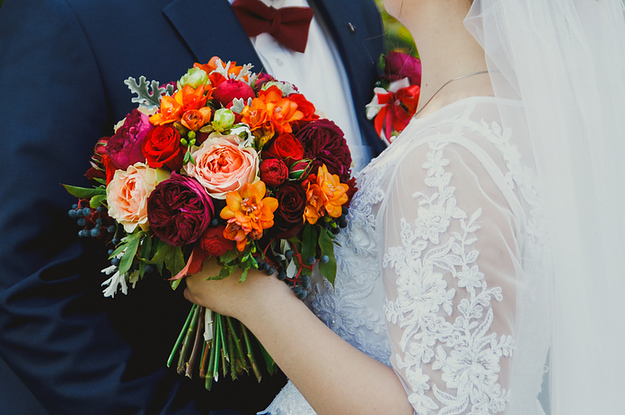 How To Pick Wedding Colors A Quiz Weddingwire