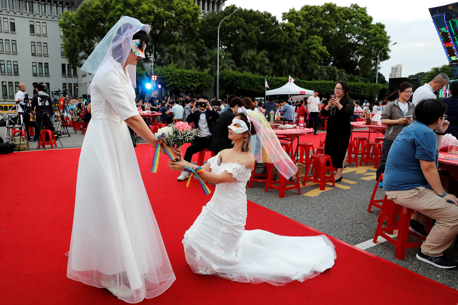 These Same Sex Marriages In Taiwan Will Warm Your Heart With Pride 8800