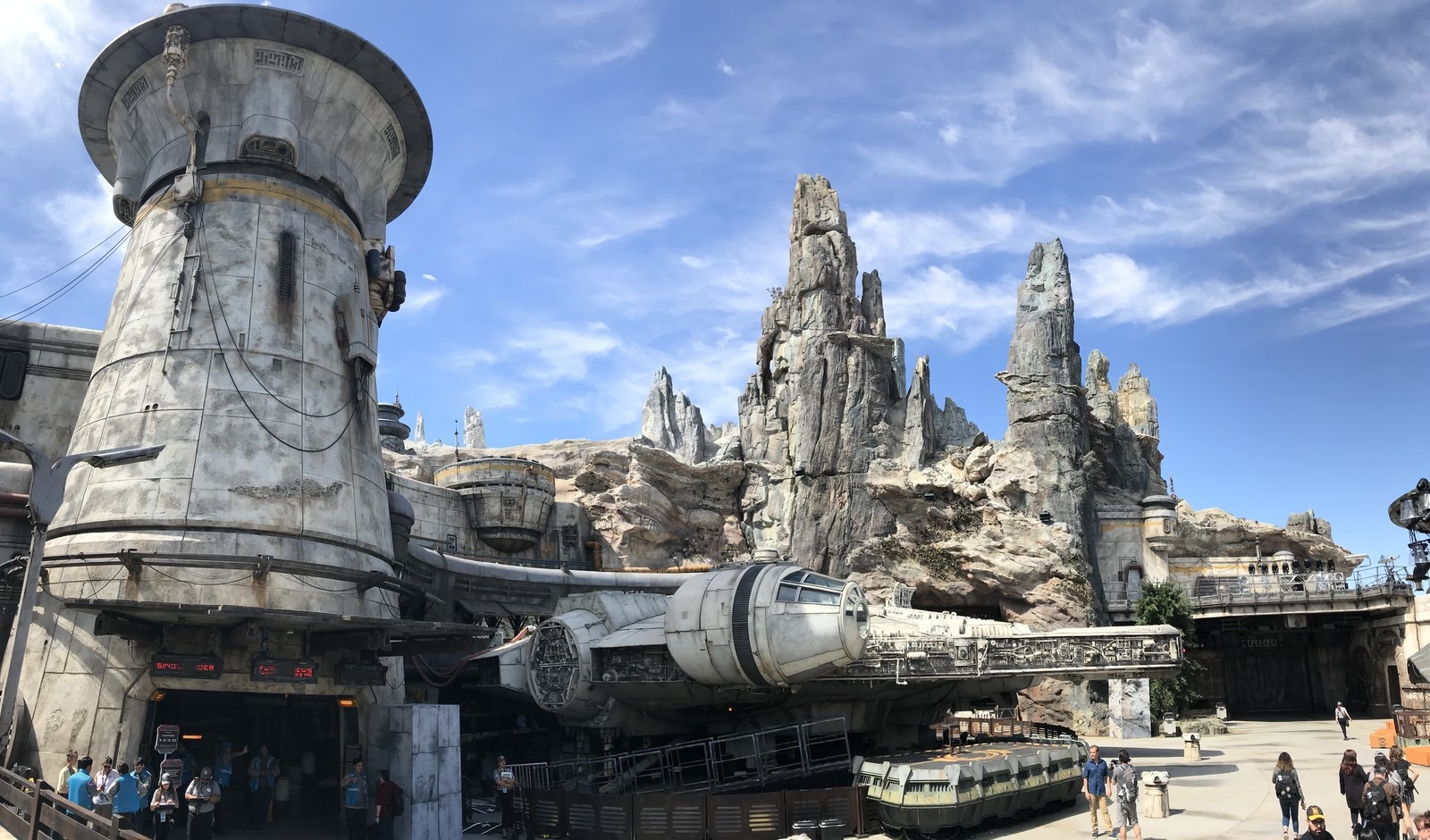 本家ディズニーランドの「スターウォーズ新エリア」を紹介します！