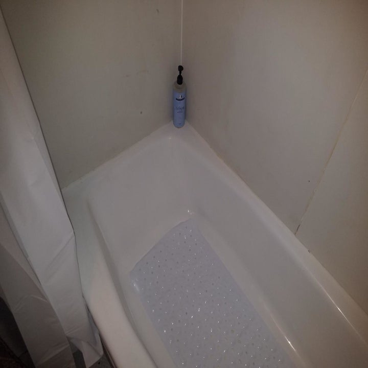 tub looking considering whiter with no orange 