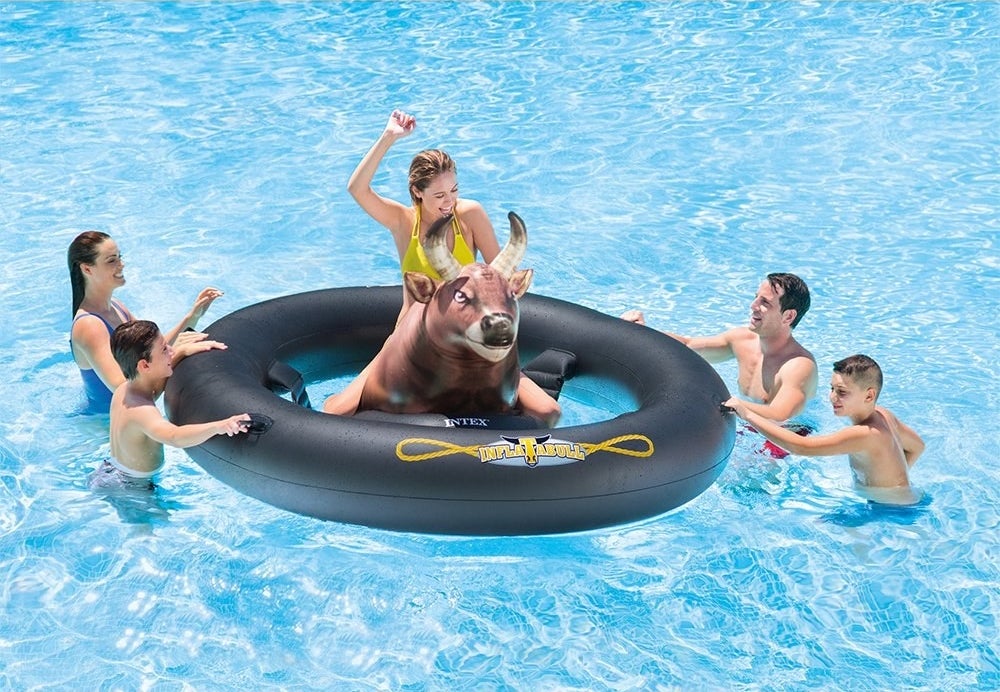 28 Pool Floats And Toys That'll Make You Wanna Plan A Pool Party
