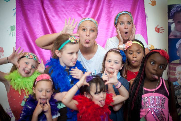 Founder Jess Ekstrom was inspired to start Headbands of Hope when she was a college student interning for a charity that grants wishes to children with illnesses. She noticed that many children chose to wear headbands while going through chemotherapy. Jess began Headbands of Hope to provide headbands for these kids so that they could feel confident and beautiful during a tough time.