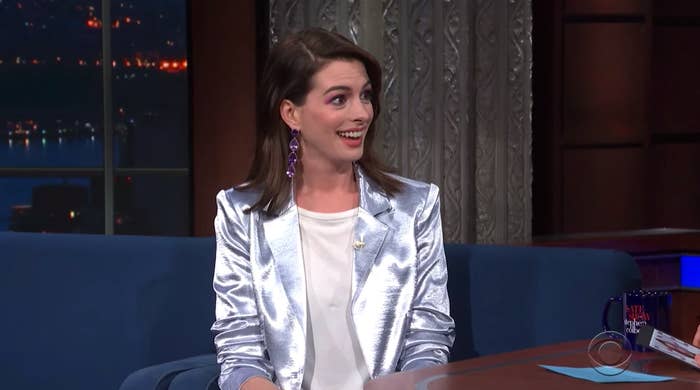 Anne Hathaway Once Had The Worst Met Gala Wardrobe Malfunction Ever