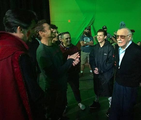 44 Behind The Scenes Photos That Ll Change The Way You Look At Marvel Movies Filters at the top of the page allow tickets to be sorted by price, or by seatgeek's deal score feature, which ranks tickets by value and tells you exactly how good of a deal you're looking at. 44 behind the scenes photos that ll