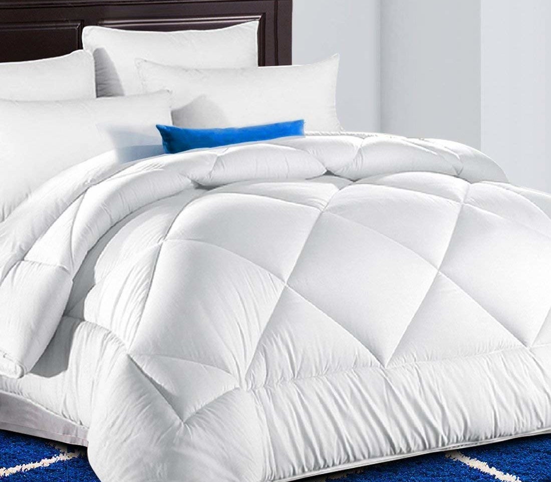The comforter in white