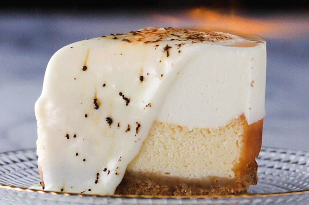 とろ り新食感 2層の炙りチーズケーキ