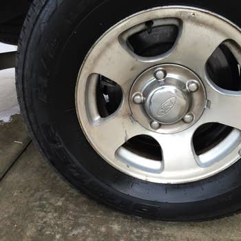 A customer review photo showing their tire after cleaning it