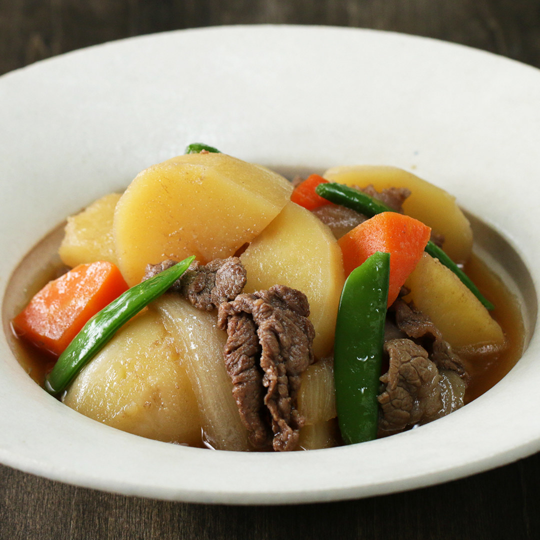 煮物の定番 最高に美味しい肉じゃがの作り方