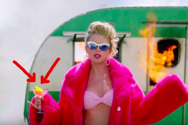 19 Hidden Details And Easter Eggs Taylor Swift Left In Her New Video 19 Hidden Details And Easter Eggs Taylor Swift Left In Her New Video