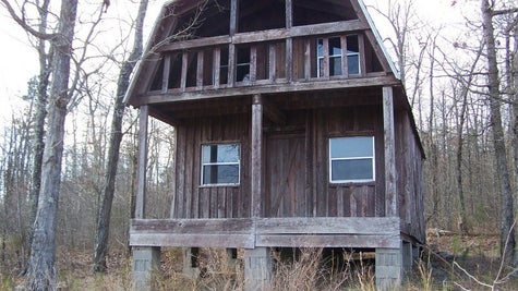 21 Affordable Cabins For Sale For Anyone Who Just Wants To Run