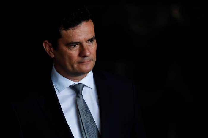 Na mensagem atribuída a Moro, o então juiz sugeriu "inverter a ordem das duas planejadas".