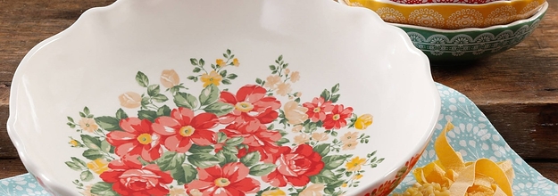 The Pioneer Woman Vintage Floral 5-Piece Pasta Bowl Set