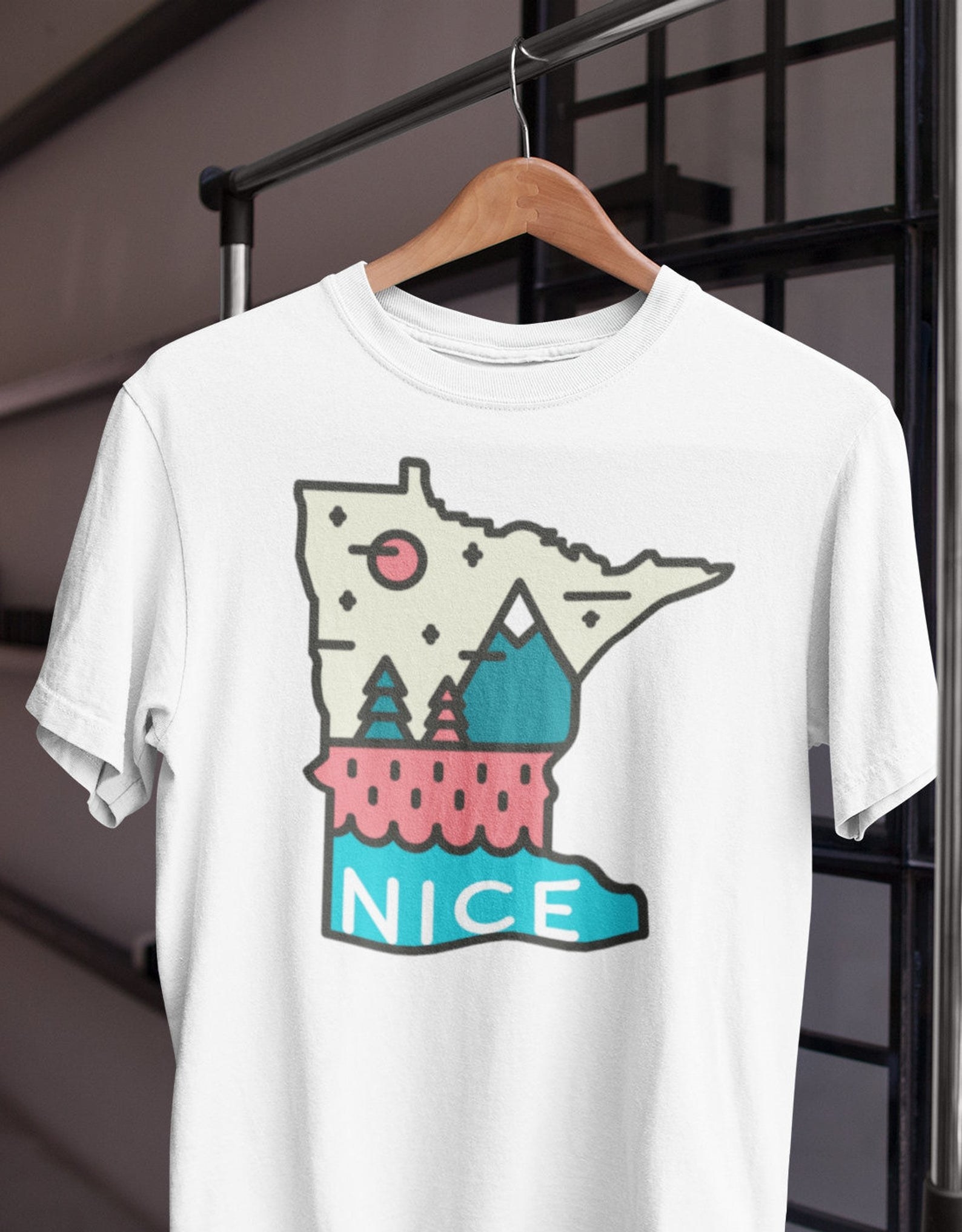 Best Souvenir T-Shirts in the Midwest