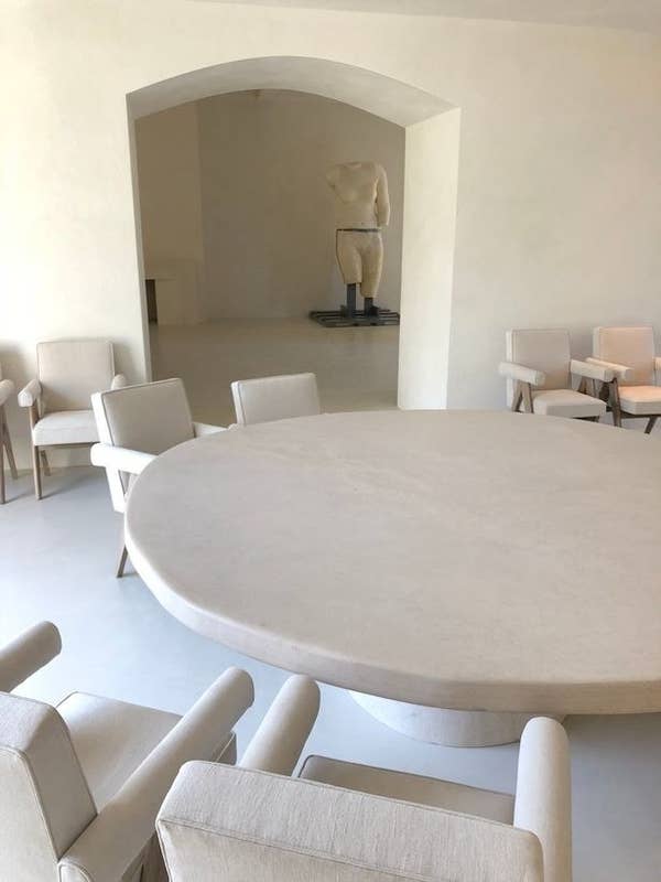 Here S How Dramatically Different Kim Kardashian West S House Was