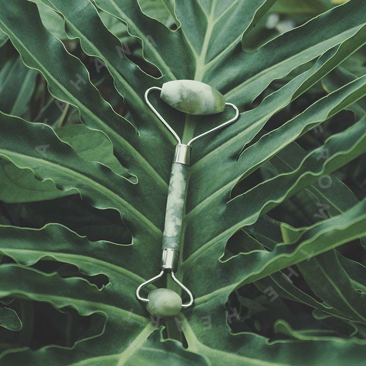 the jade roller