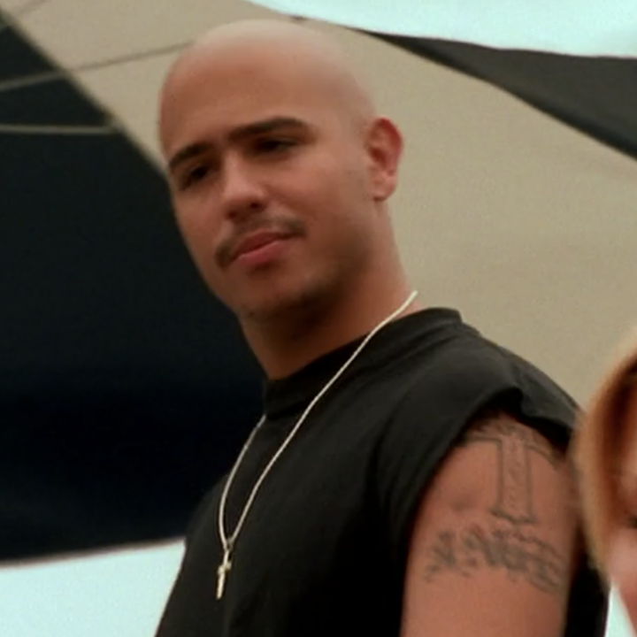 Here's The Main Cast Of "Veronica Mars" In Their First Episode Vs. Now