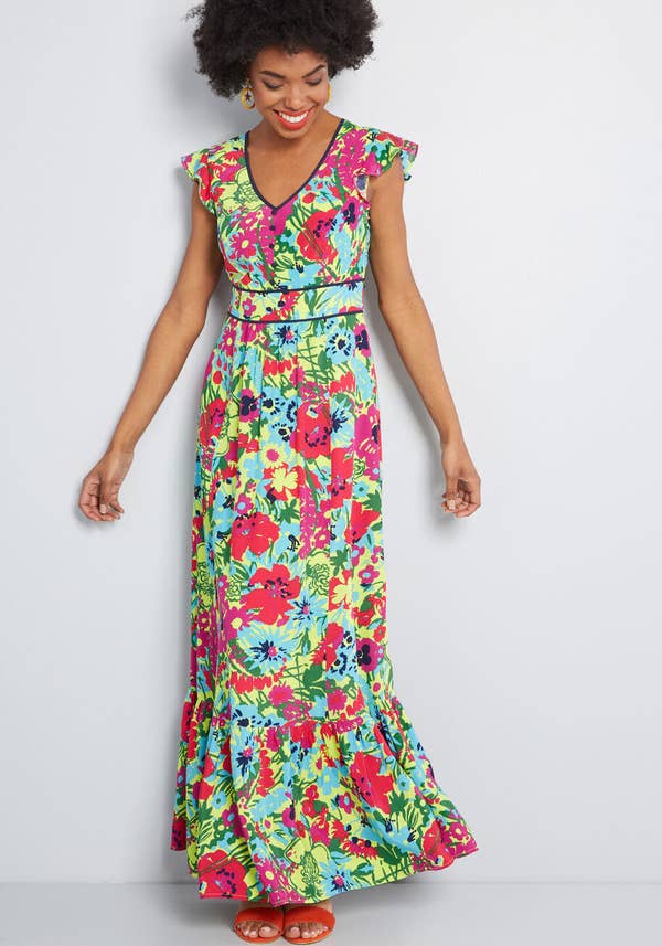 31 Stylish Summer Dresses You May Want To Buy Before Fall Arrives