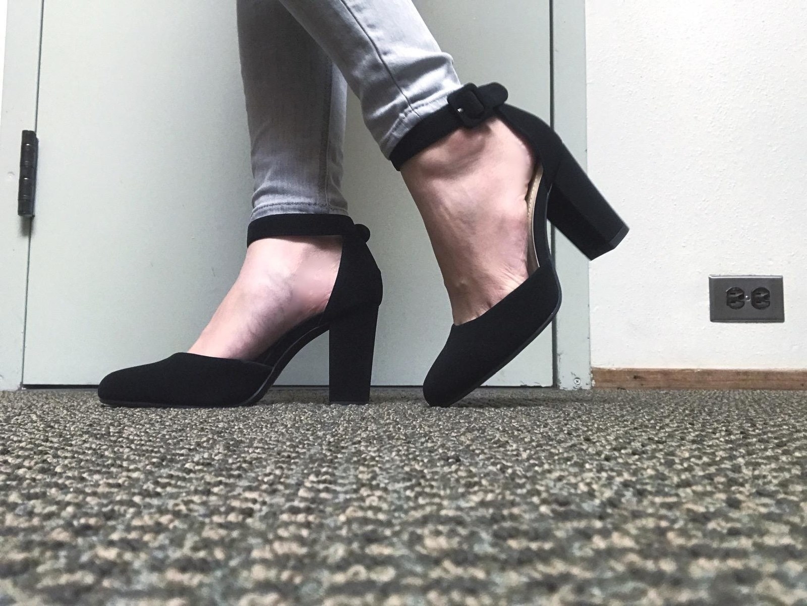 black strappy heels amazon
