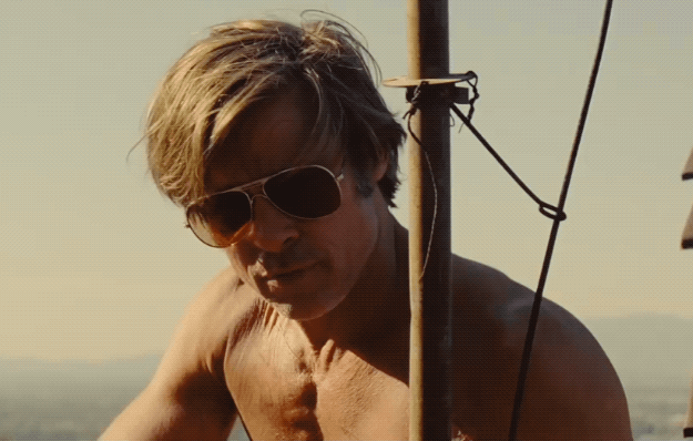 ワンス アポン ア タイム イン ハリウッド のブラピ 55歳 のシャツ脱ぎシーンは世界の宝にすべき