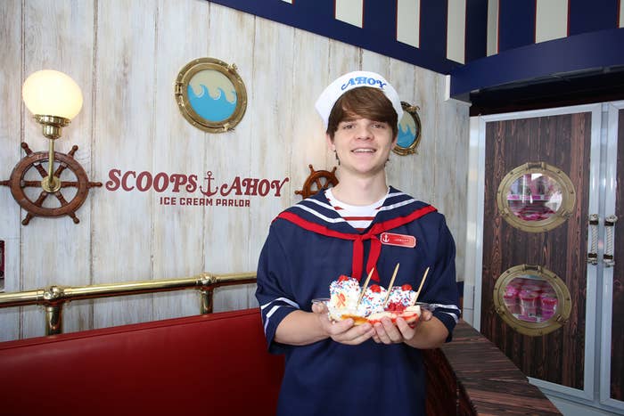 Baskin Robbins And Stranger Things Created A Scoops Ahoy - 