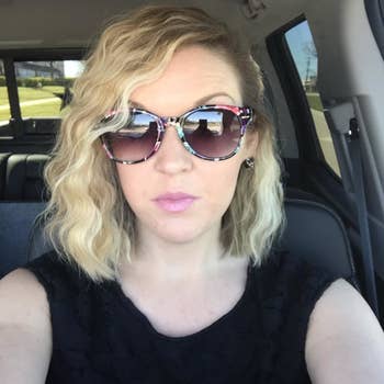 A reviewer with a wavy bob