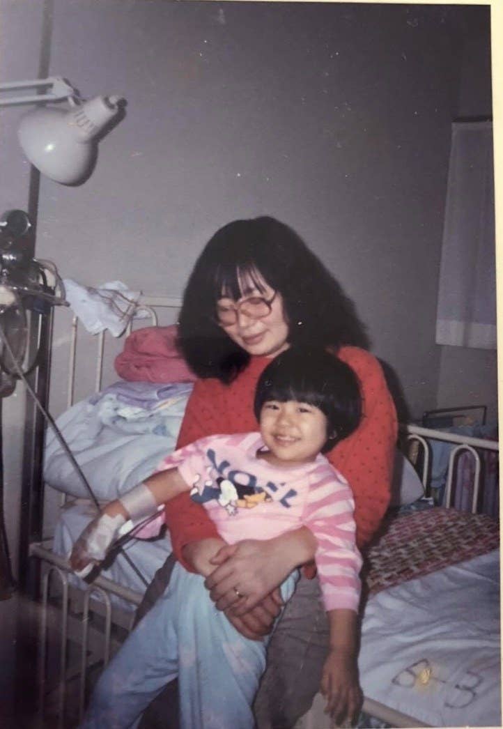 病気の子の姉として育てられて 母は5歳の私を遠くに手放した