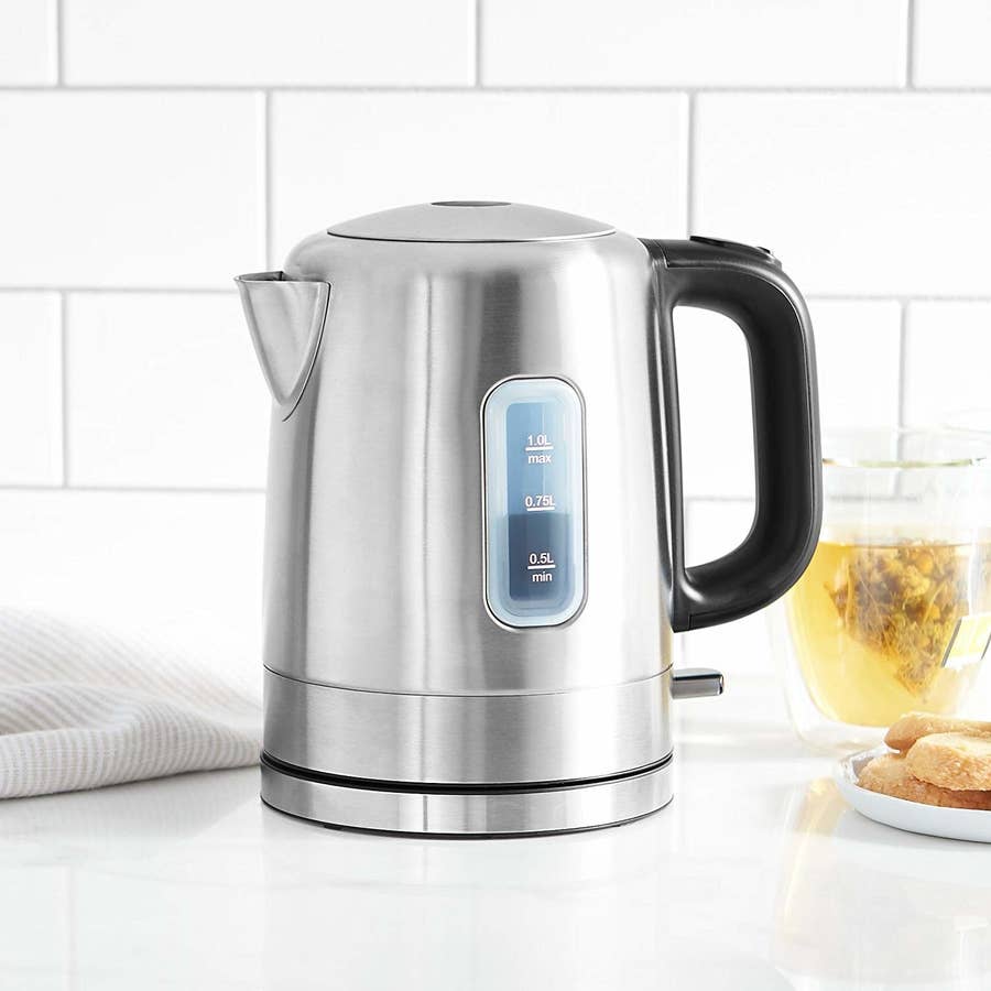 IMUSA IMUSA Electric Stainless Steel Tea Kettle 1.8 Liter 1500