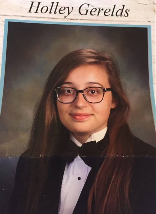 Alabama Lesbian High School Grad Left Out Of Yearbook For Wearing
