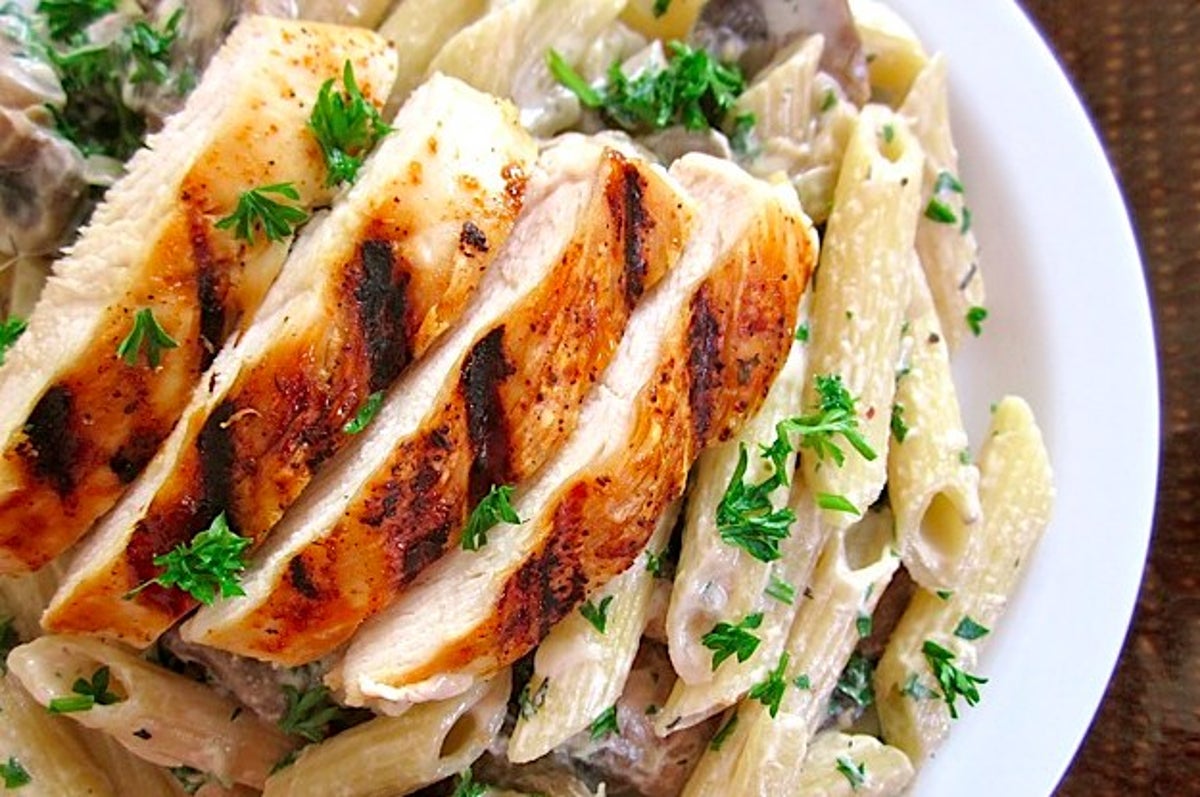 23 Boneless Chicken Breast Recipes That Are Actually Delicious